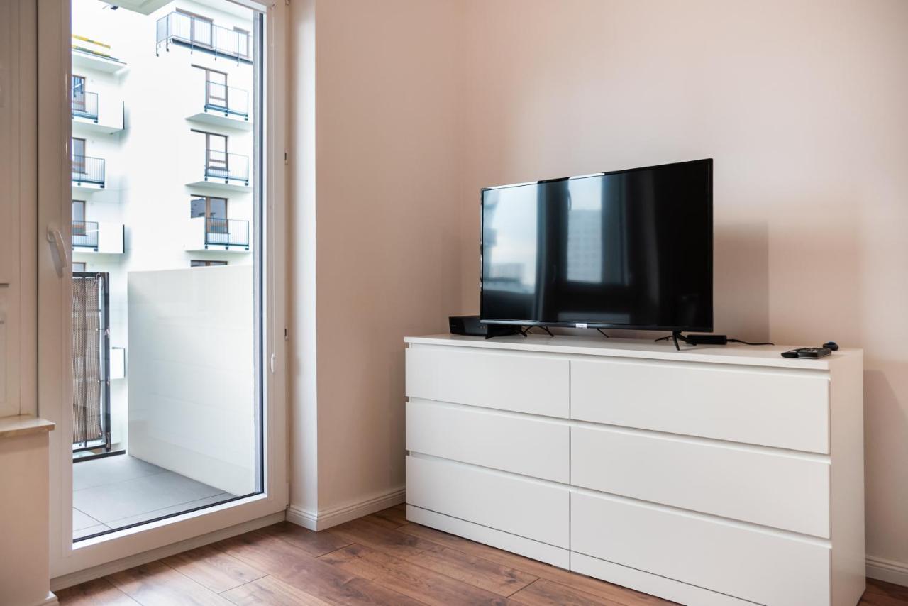 Saska Kepa Bright Apartament وارسو المظهر الخارجي الصورة